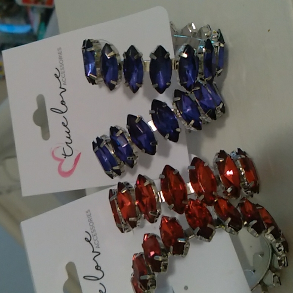 Holiday Earrings by True Love - Picture 2 of 2